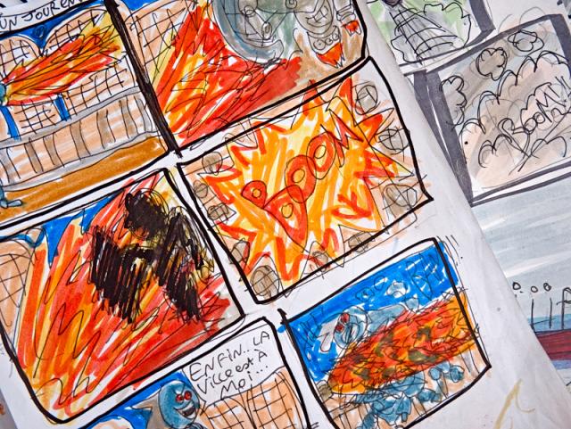 Une bande dessinée avec un case qui fait BOOM